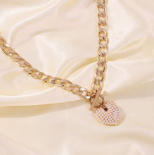 Load image into Gallery viewer, Pearl Heart-shape Necklace
