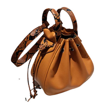 Load image into Gallery viewer, Retro Bucket One-shoulder messenger Bag
